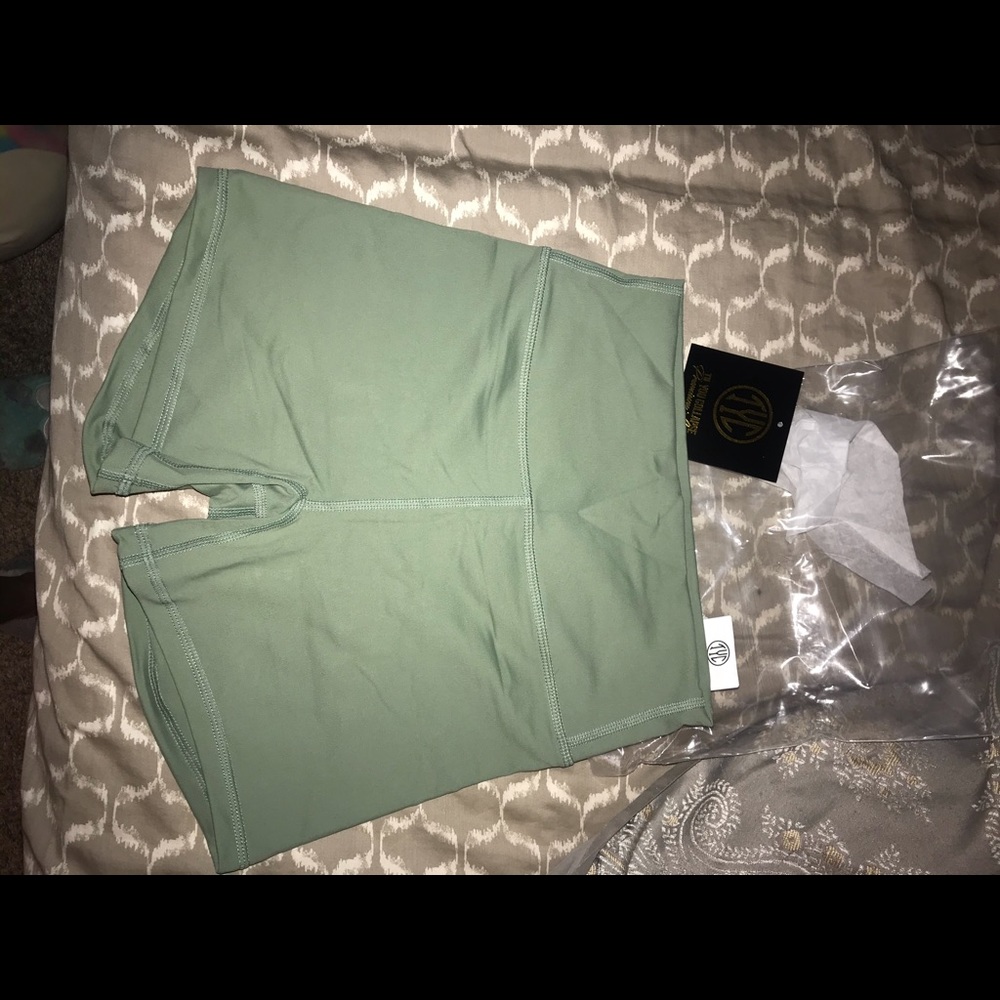 Til you collapse shorts